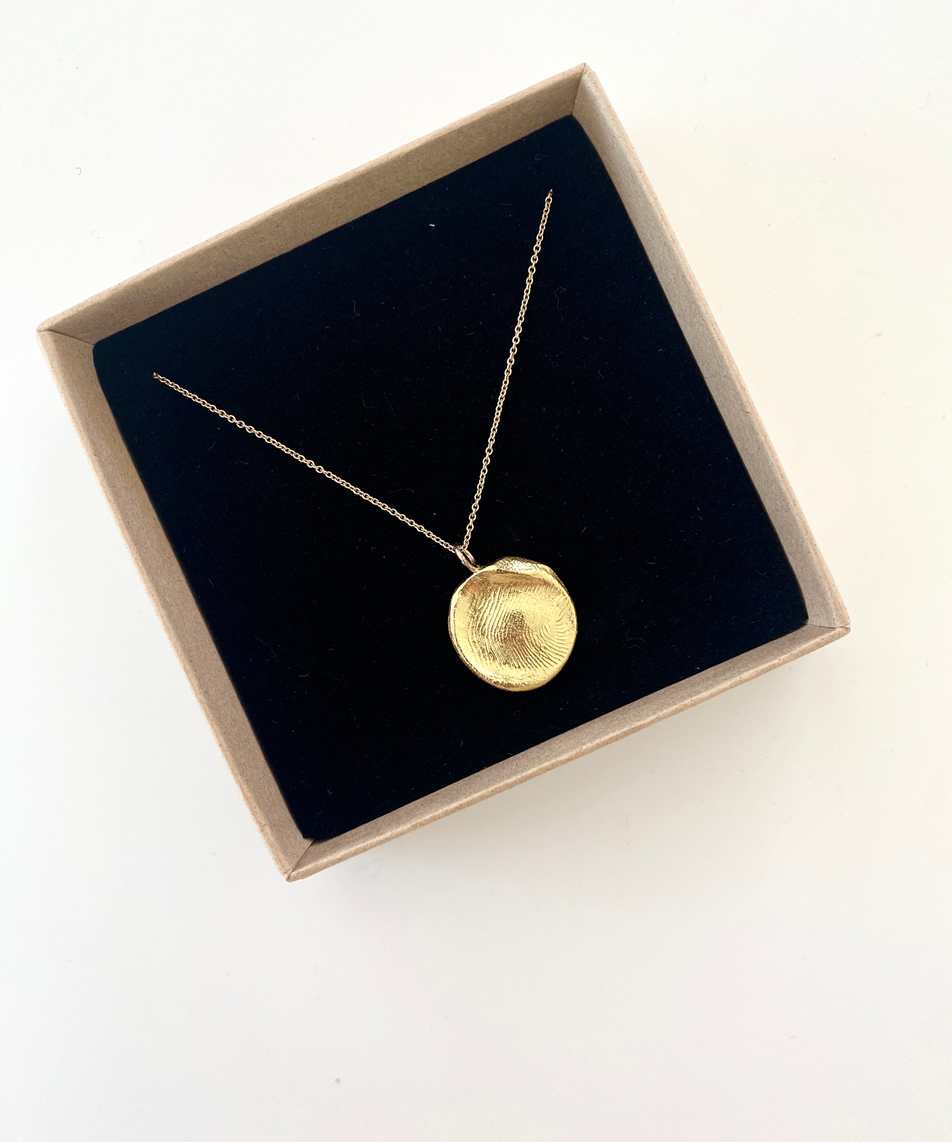 Big fingerprint pendant