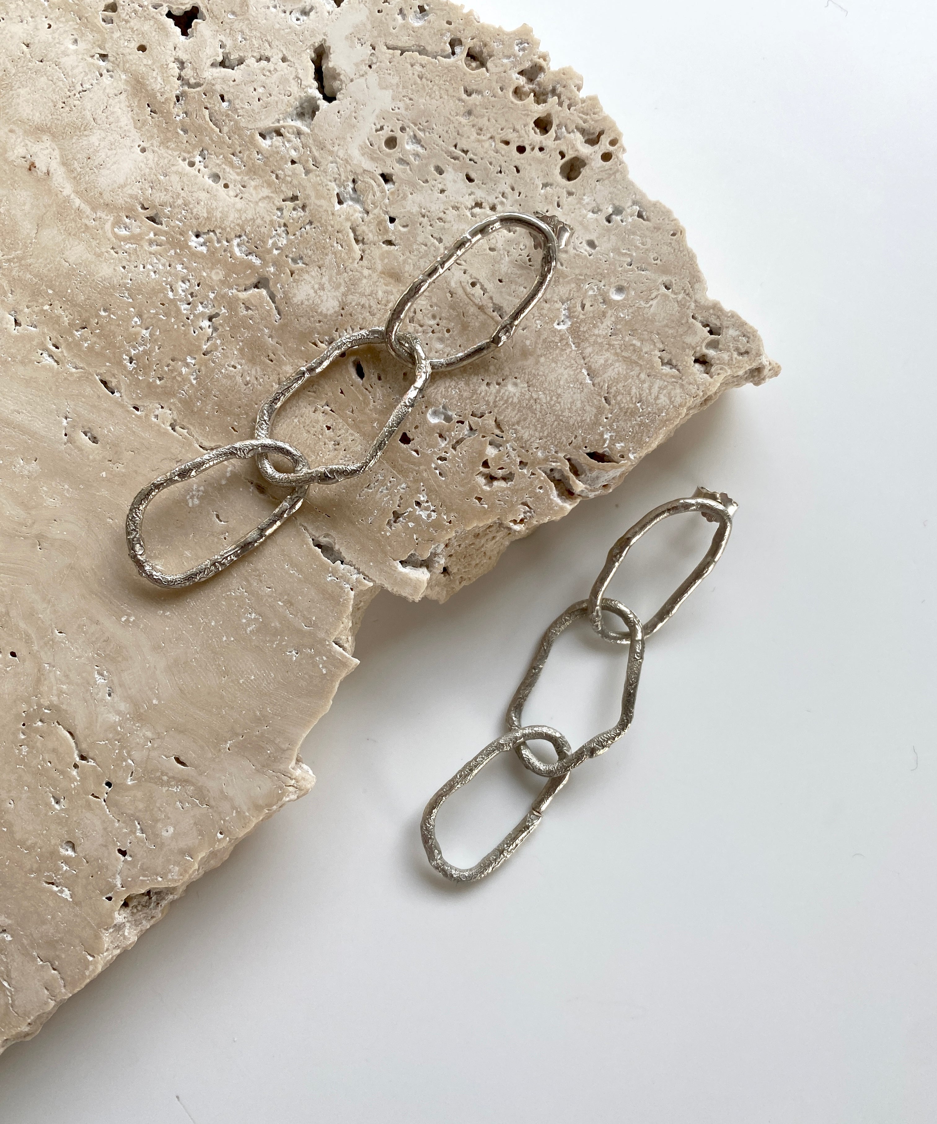 Grace 3 link earring