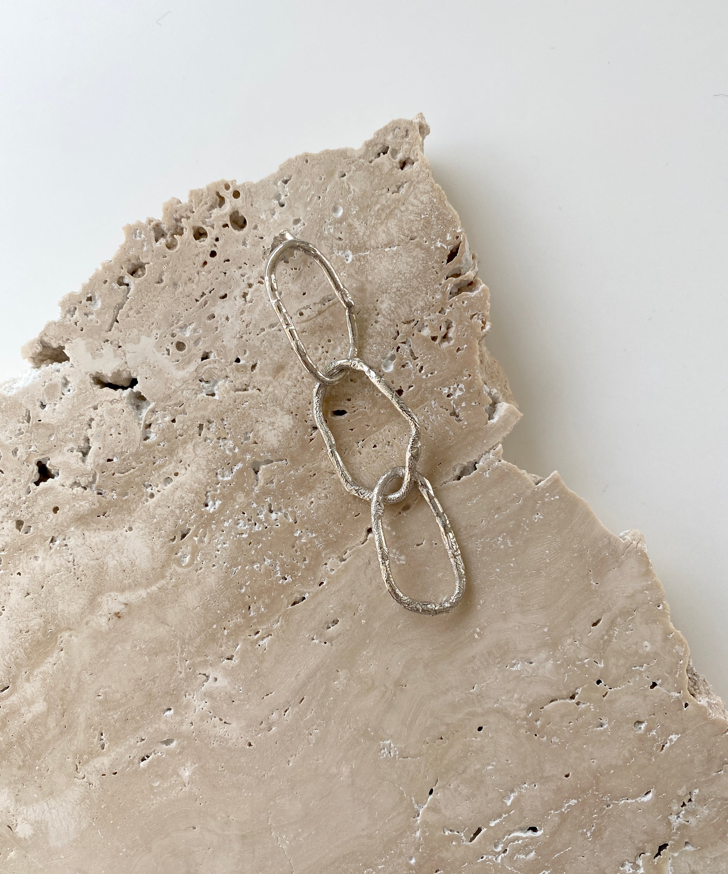 Grace 3 link earring